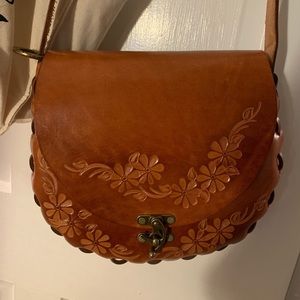 NWOT Hand Tooled Leather ‘Round Hippie Bag’ Purse